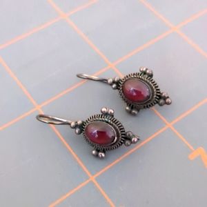 Sterling Silver and Garnet earrings